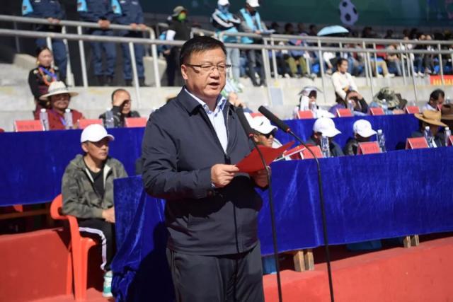 巴萨8000万豪赌戈登：拉什福德梦碎，转会暗战藏着多少算计？